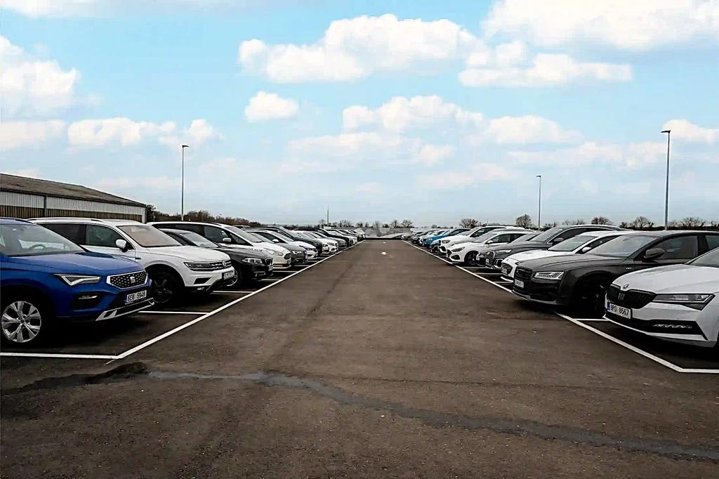 Маршрут в Panda Parken Flughafen Wien, Zeppelinstraße, 1, Fischamend - Waze